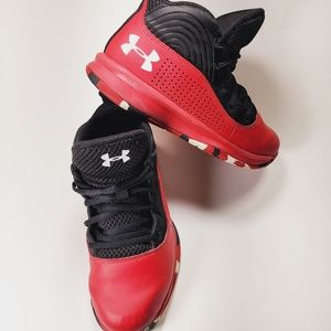 Under Armour size 2Y. Boys.